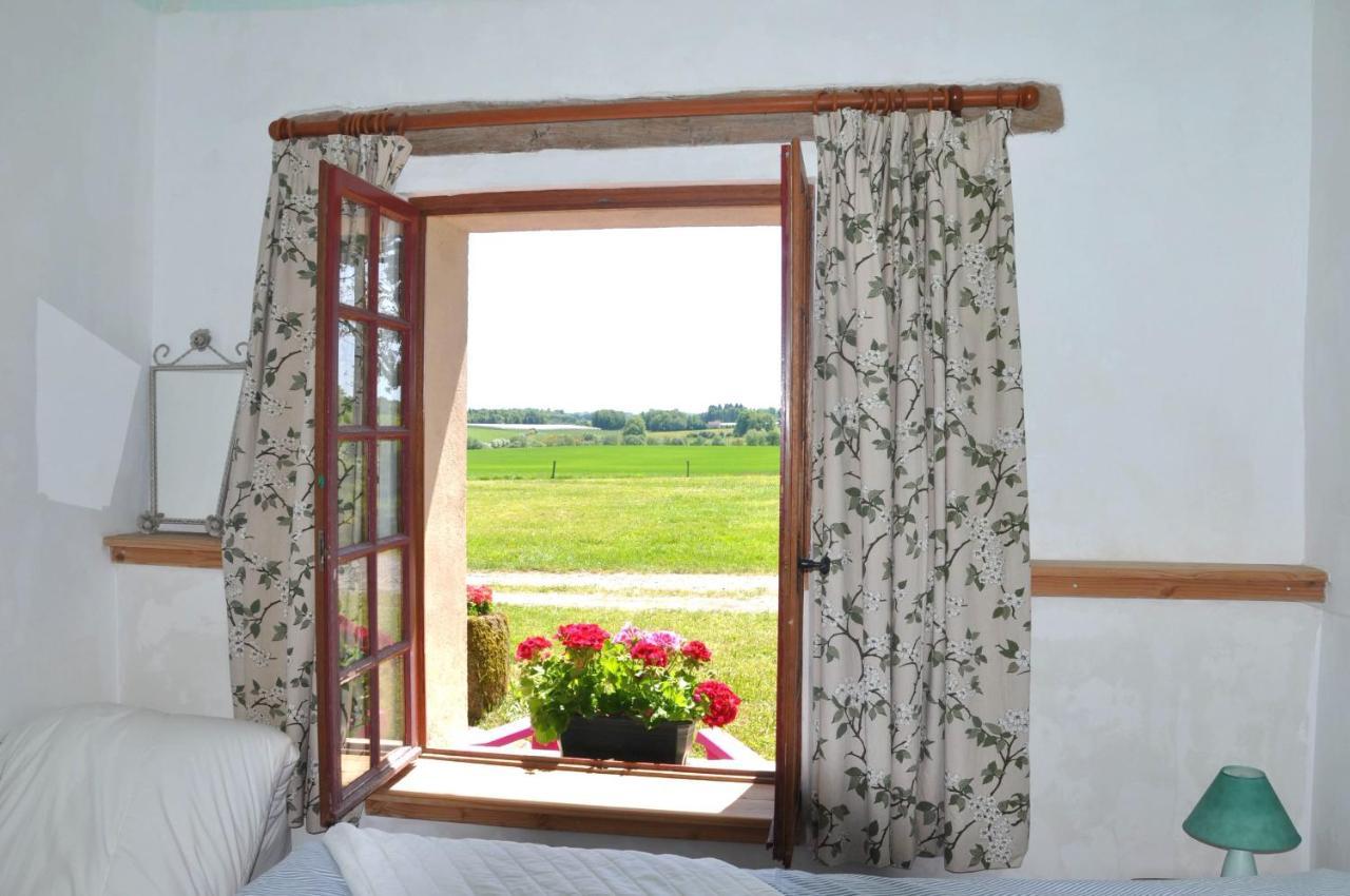Gites Du Castellare Le Chalard Ngoại thất bức ảnh